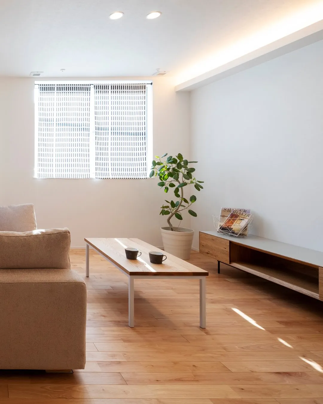 【木目が映えるナチュラル空間】