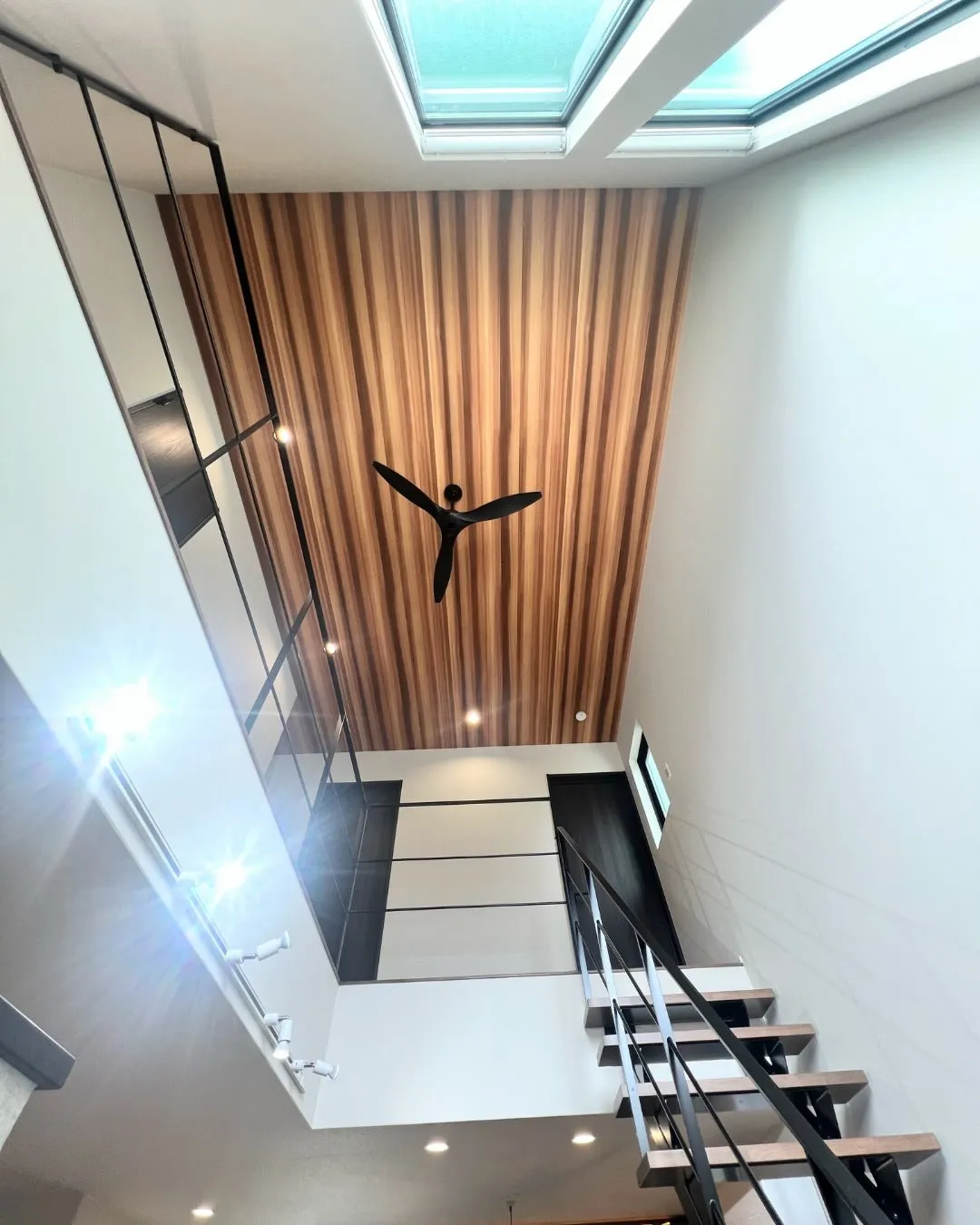 【開放感あふれる住まい】