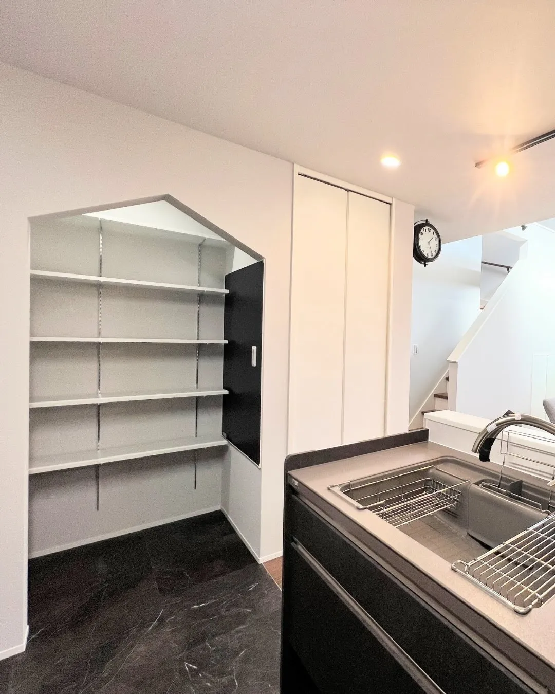 【呼吸する壁】